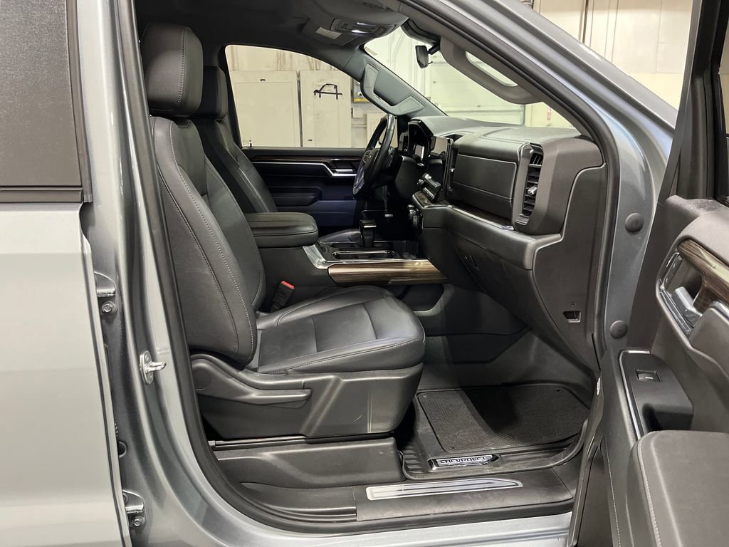 Used 2023 Chevrolet Silverado 1500 RST w/ RST All Star Premium Package image 30