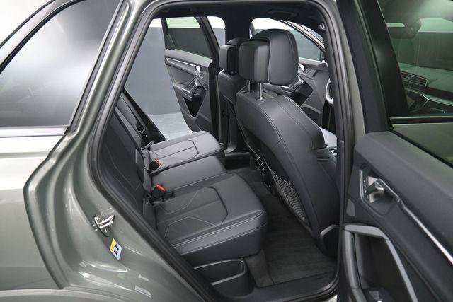 Used 2025 Audi Q3 2.0T Premium AWD/4WD image 34