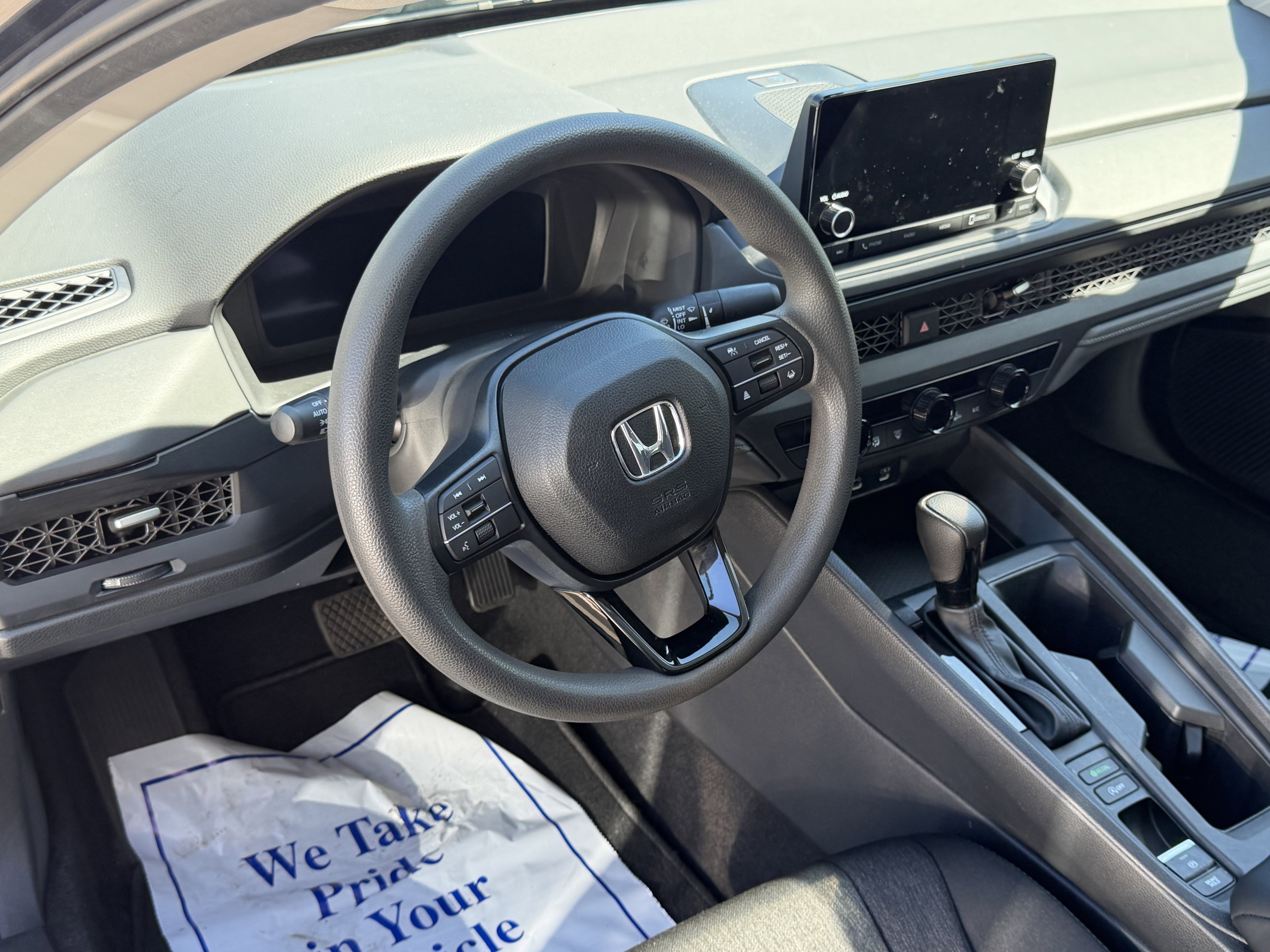 Used 2024 Honda Accord EX image 23