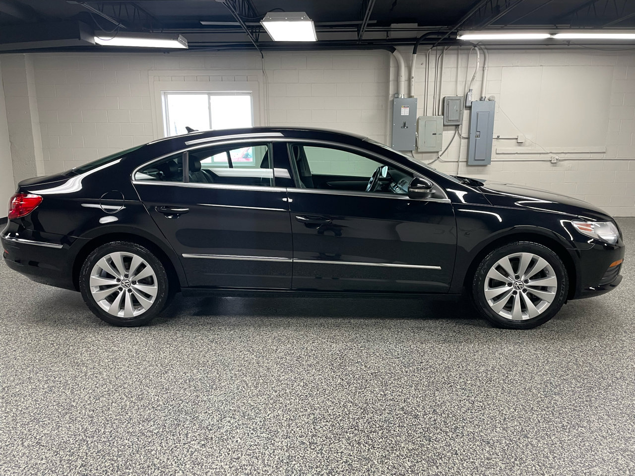 Used 2012 Volkswagen CC Sport image 3