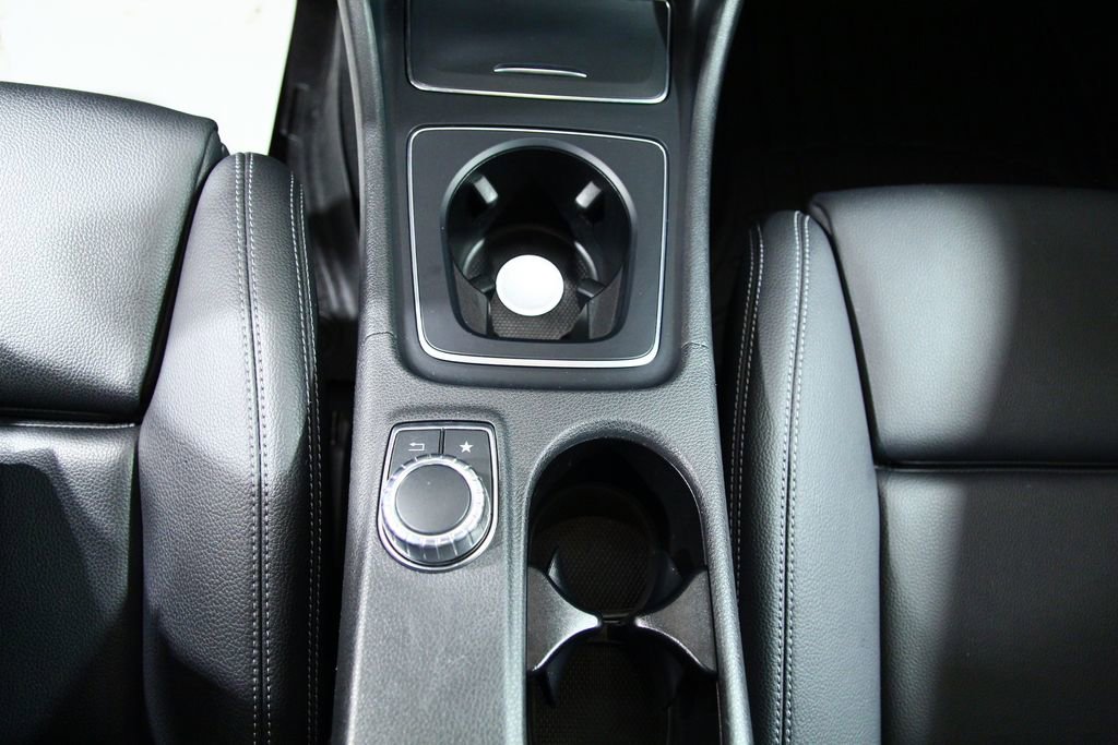 Certified 2019 Mercedes-Benz CLA 250 4MATIC image 21