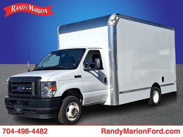 Used 2024 Ford E-450 and Econoline 450 Super Duty w/ Driver's Safety Package image 1