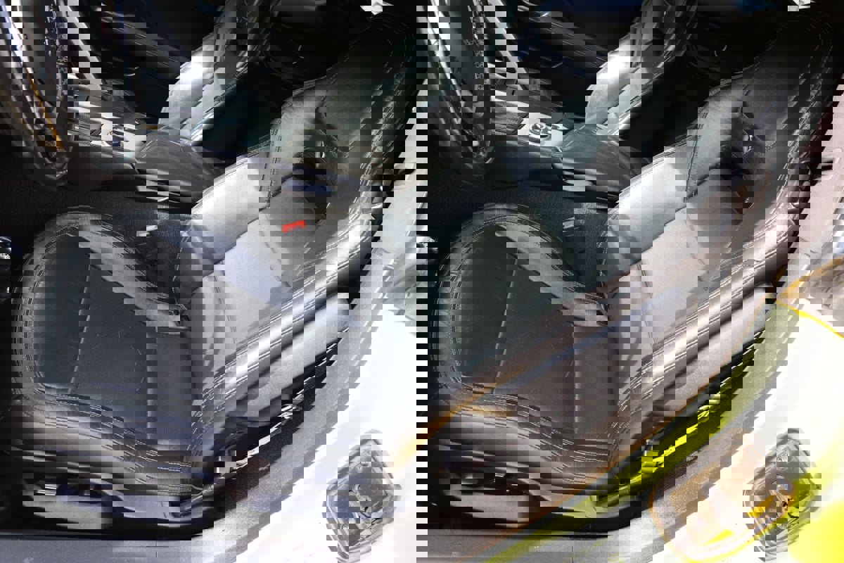 Used 2015 Chevrolet Corvette Stingray Coupe w/ 2LT Preferred Equipment Group image 10