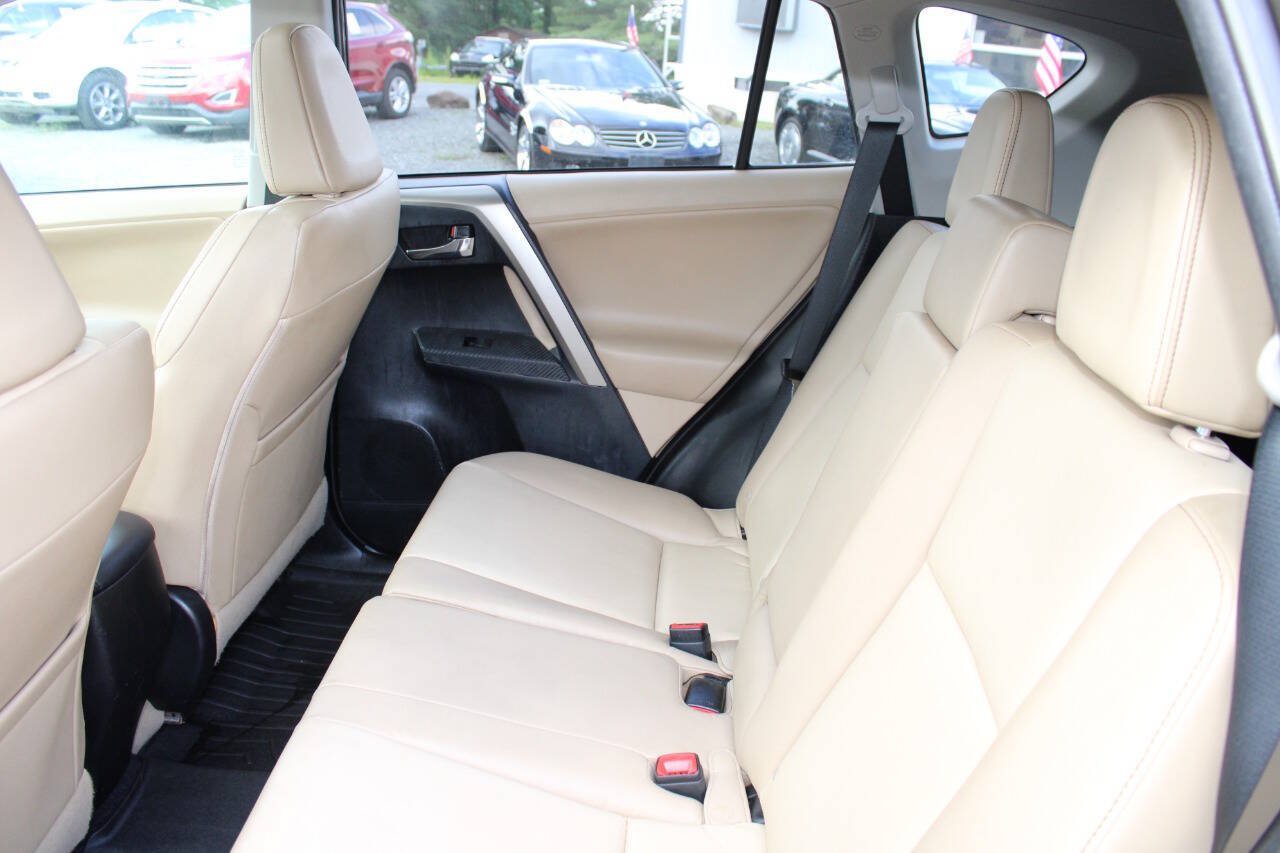 Used 2013 Toyota RAV4 Limited AWD/4WD image 21