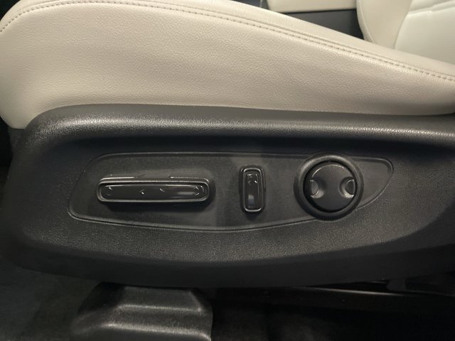 Certified 2026 Honda CR-V EX-L image 12