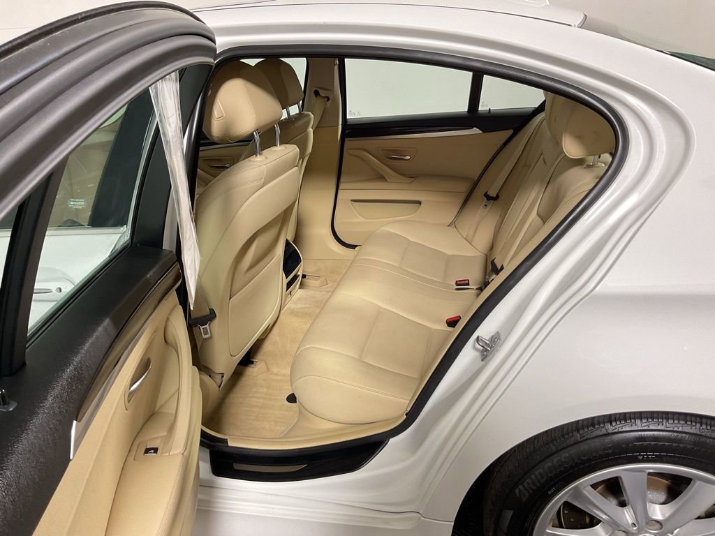 Used 2014 BMW 528i xDrive Sedan image 33