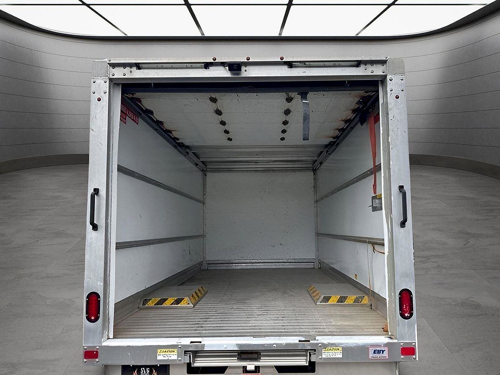 Used 2019 Ford Transit 350 156 DRW image 12