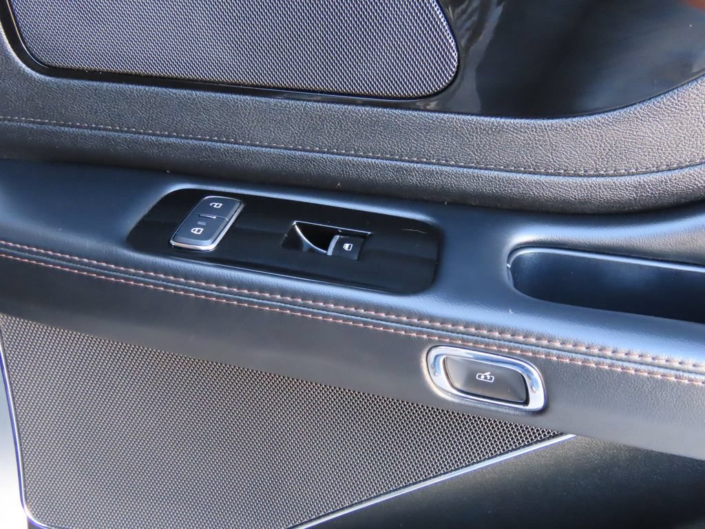Used 2023 Lincoln Aviator AWD w/ Premium Package image 41