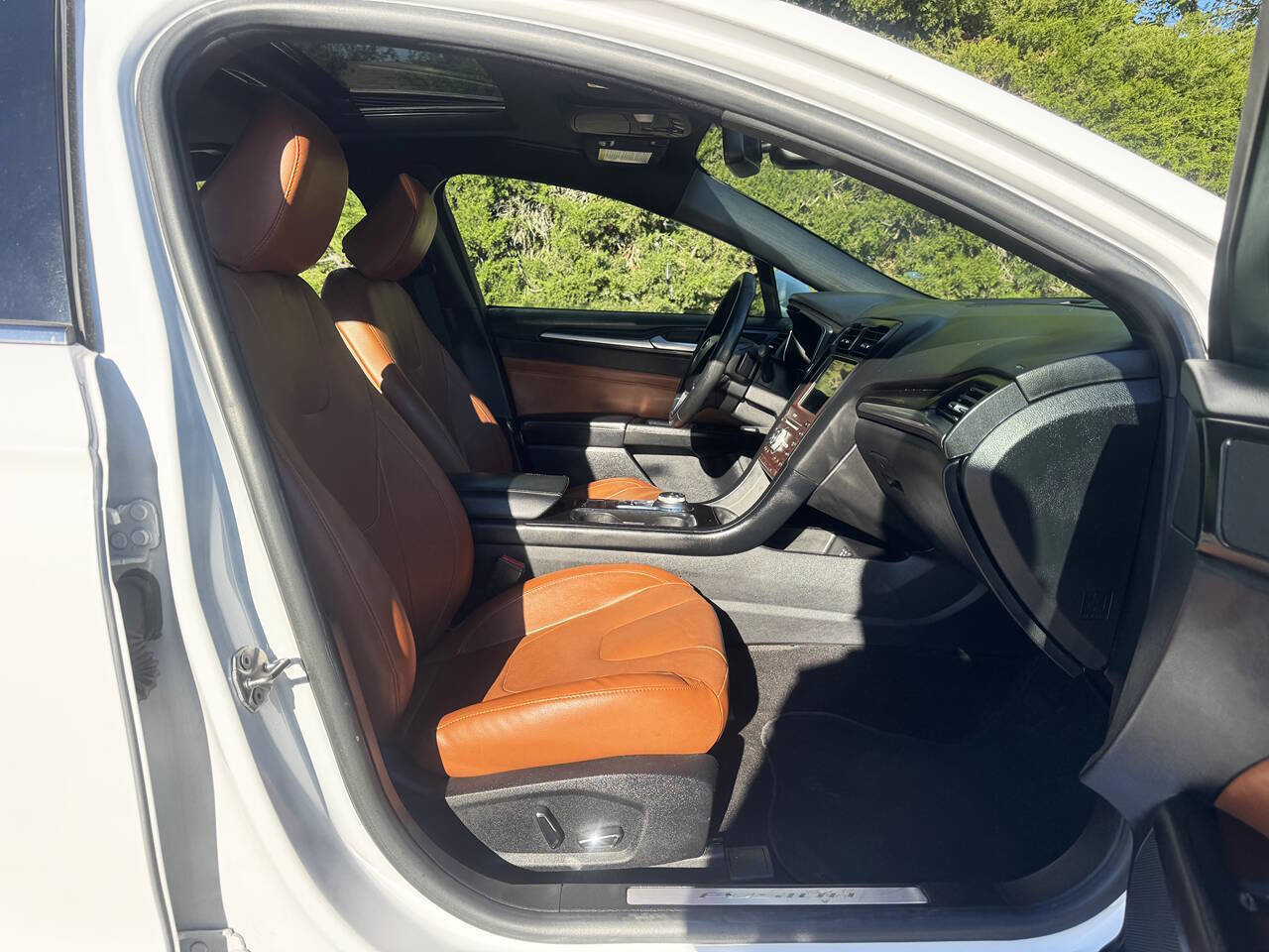 Used 2020 Ford Fusion Titanium FWD image 12