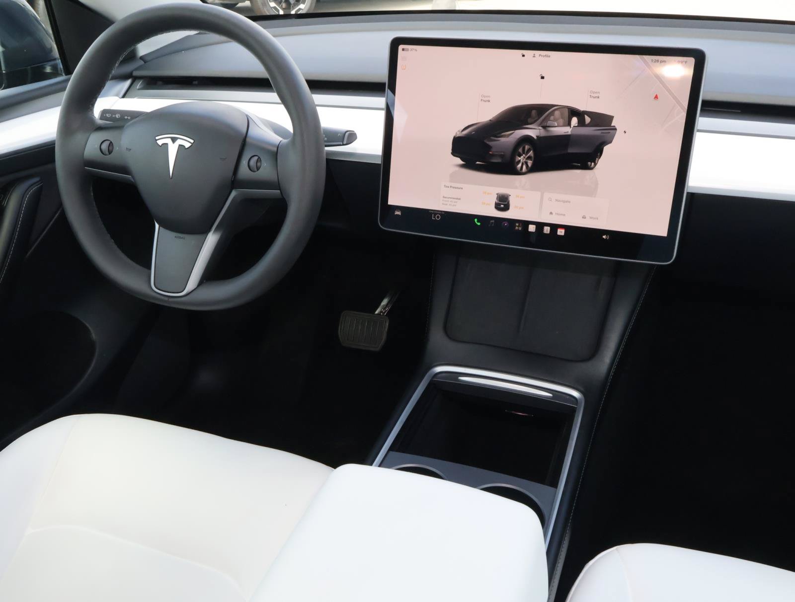 Used 2023 Tesla Model Y Long Range AWD/4WD image 9