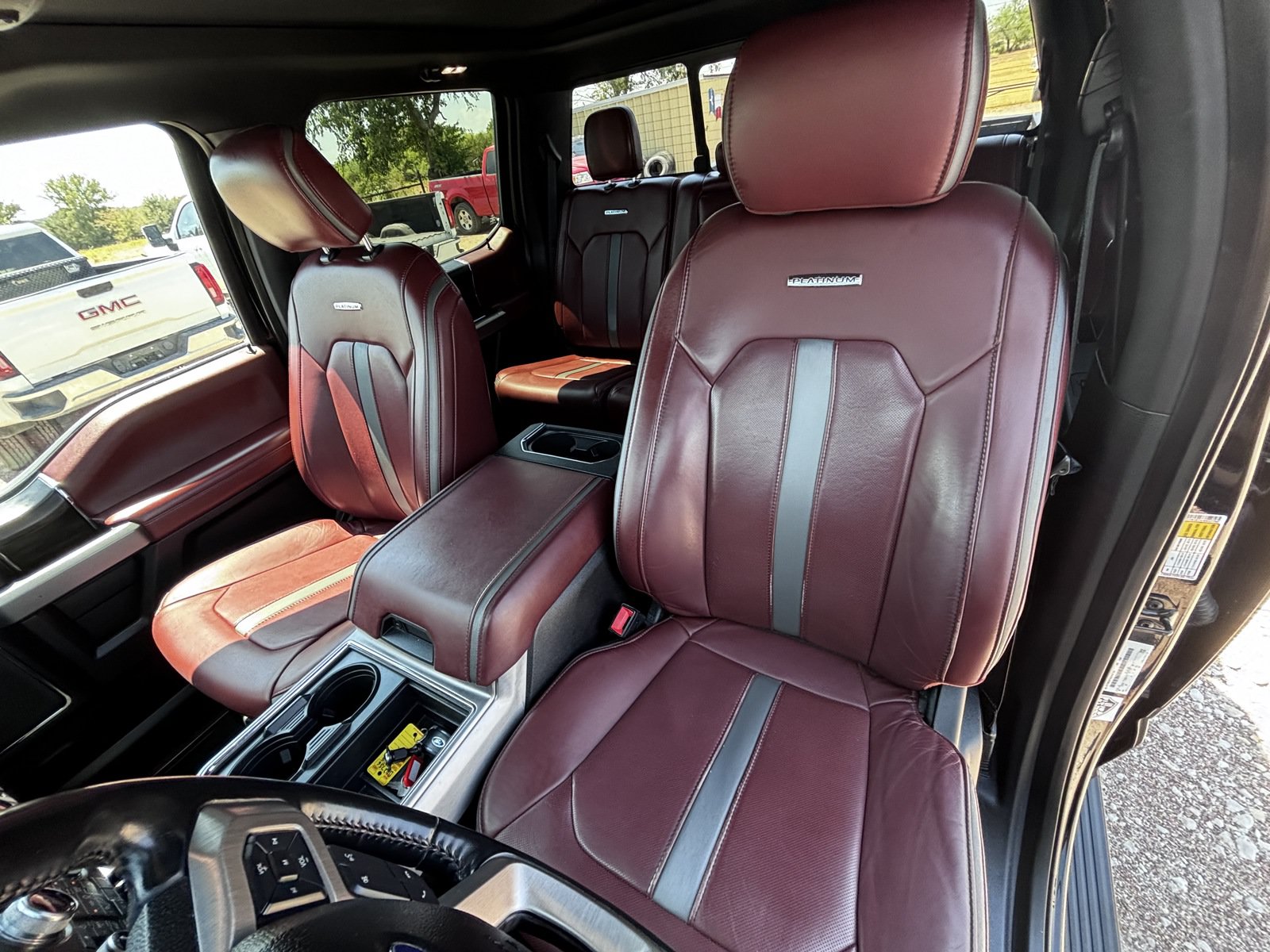 Used 2018 Ford F250 Platinum w/ Platinum Ultimate Package AWD/4WD image 18