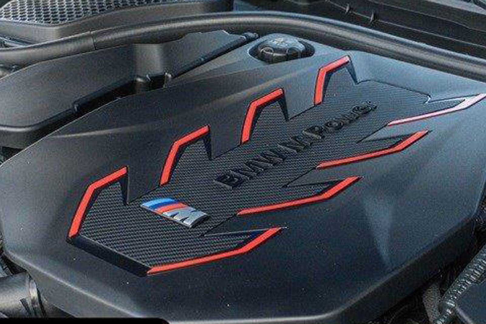 Used 2025 BMW M5 w/ Carbon Package image 66