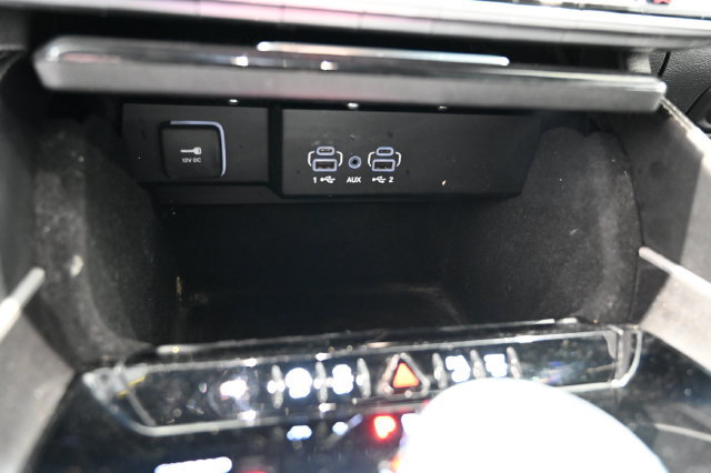Used 2022 Jeep Wagoneer Series I AWD/4WD image 20