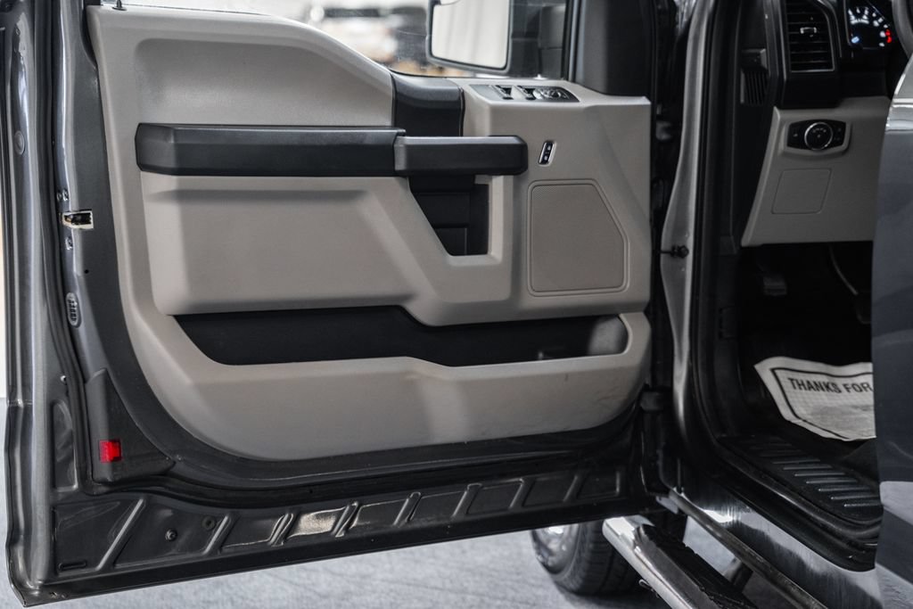 Used 2016 Ford F150 XL w/ Equipment Group 101A Mid RWD image 41