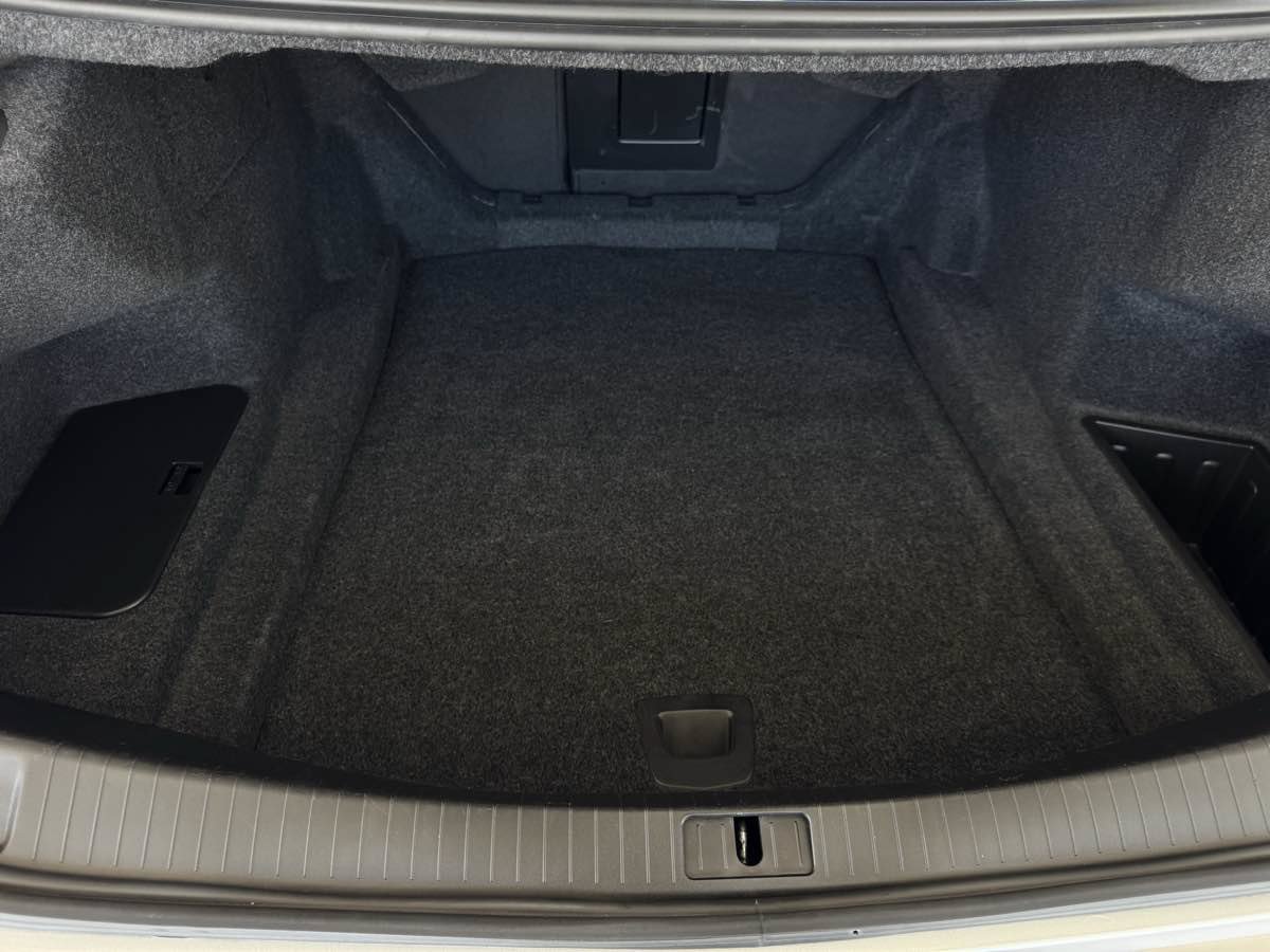 Used 2019 Cadillac CTS Luxury RWD image 27