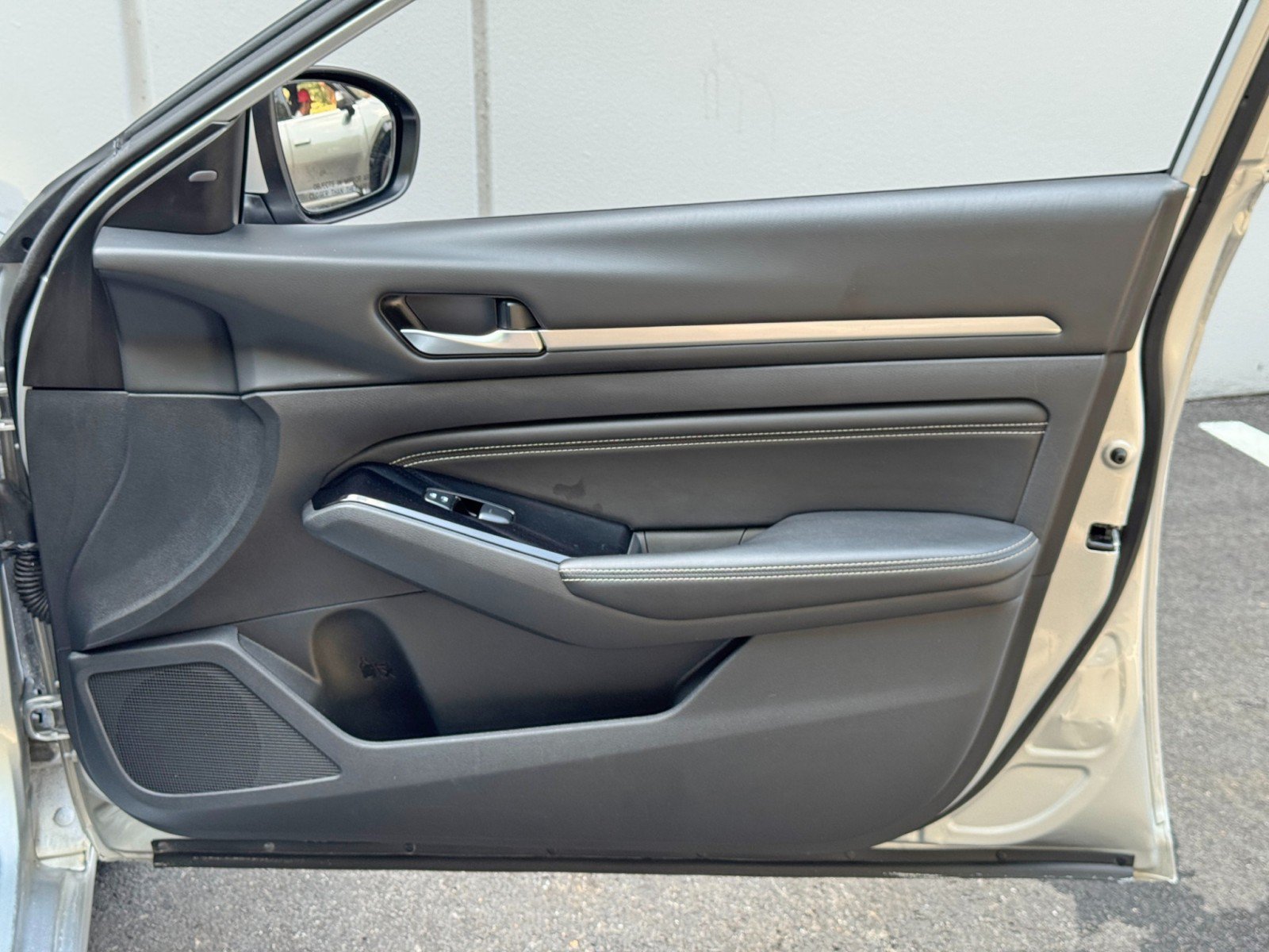 Used 2021 Nissan Altima 2.5 SV FWD image 37
