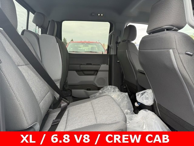 New 2026 Ford F250 XL w/ XL Chrome Package image 12