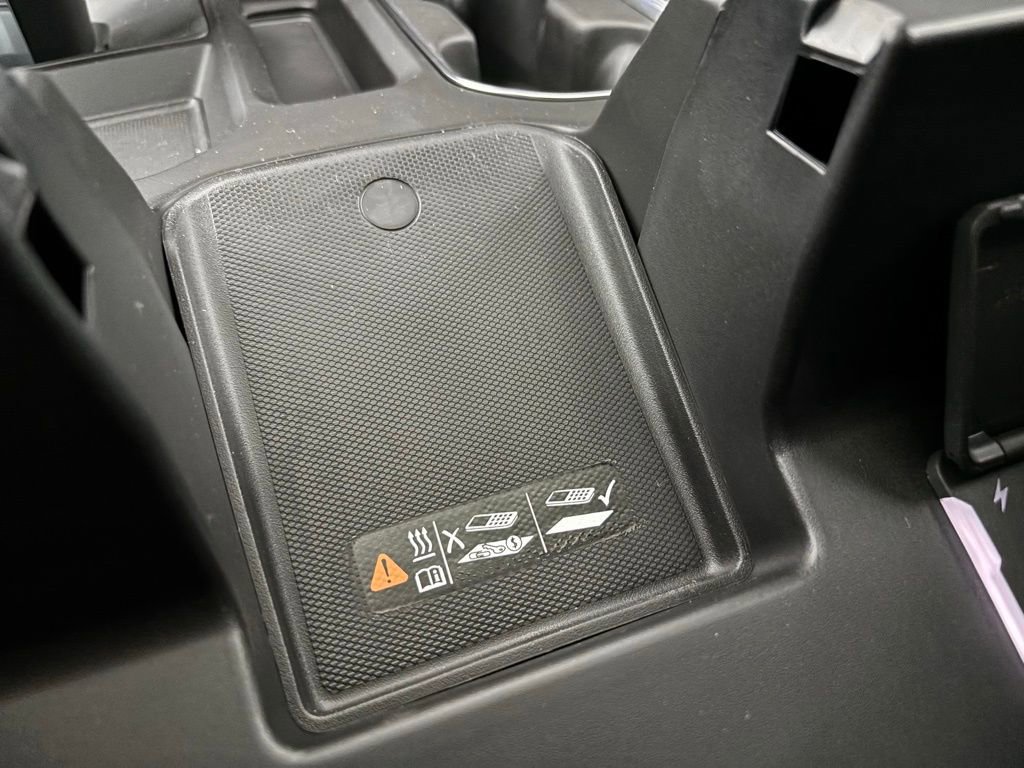 New 2026 GMC Sierra 1500 Elevation w/ Elevation Premium Package image 30