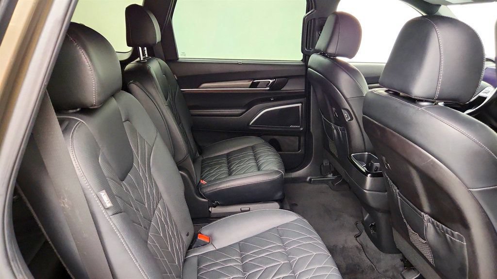 Used 2025 Kia Telluride SX X-Line AWD/4WD image 24