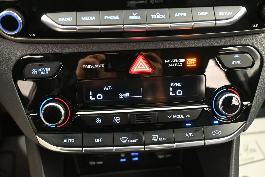Used 2018 Hyundai Ioniq Blue image 14