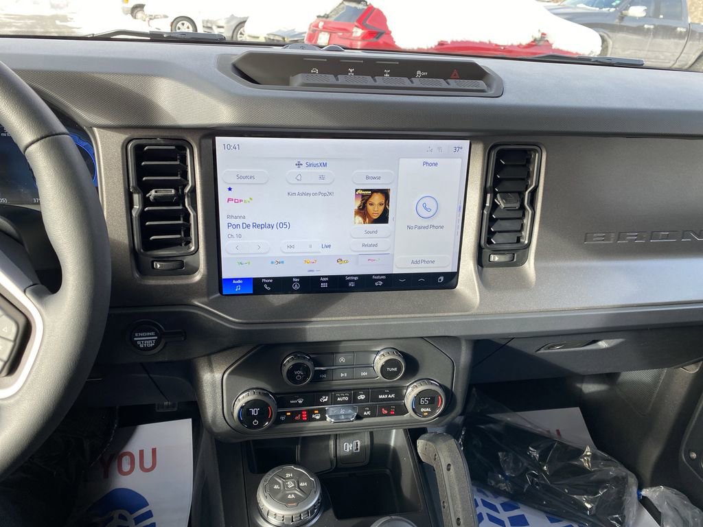 New 2025 Ford Bronco Badlands image 9