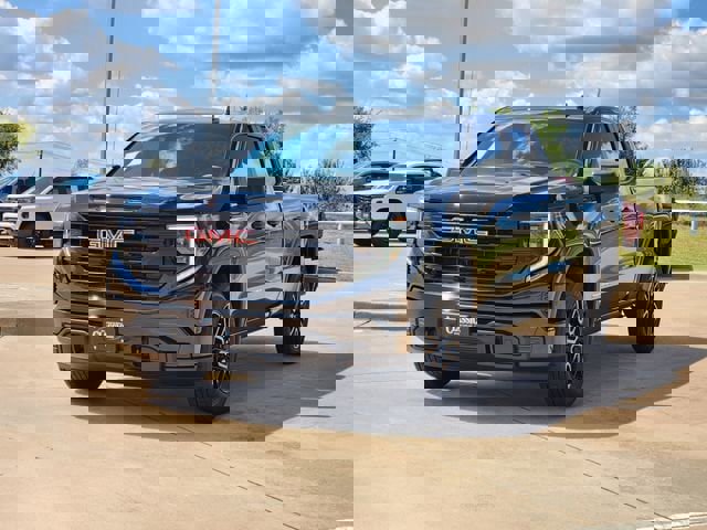 New 2026 GMC Sierra 1500 Pro w/ Graphite Edition image 3