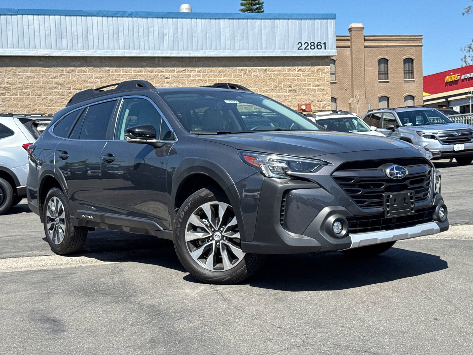 Certified 2023 Subaru Outback Limited image 2