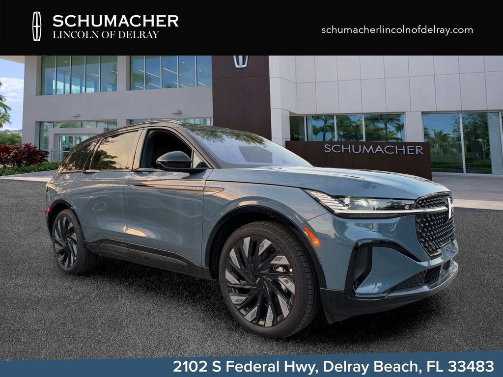 New 2026 Lincoln Nautilus Reserve w/ Jet Appearance Package AWD/4WD image 1