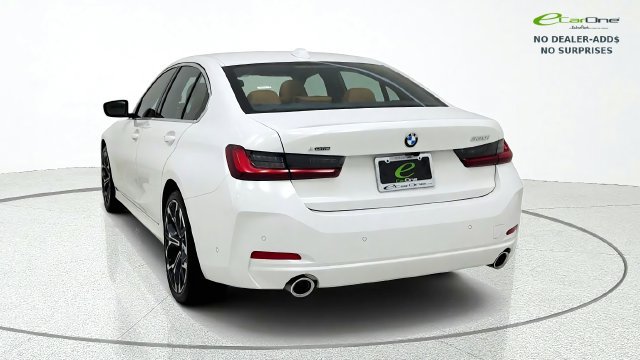 Used 2025 BMW 330i xDrive Sedan AWD/4WD image 7