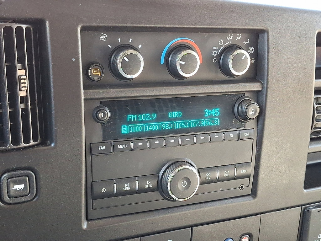 Used 2023 Chevrolet Express 2500 w/ Driver Convenience Package image 21