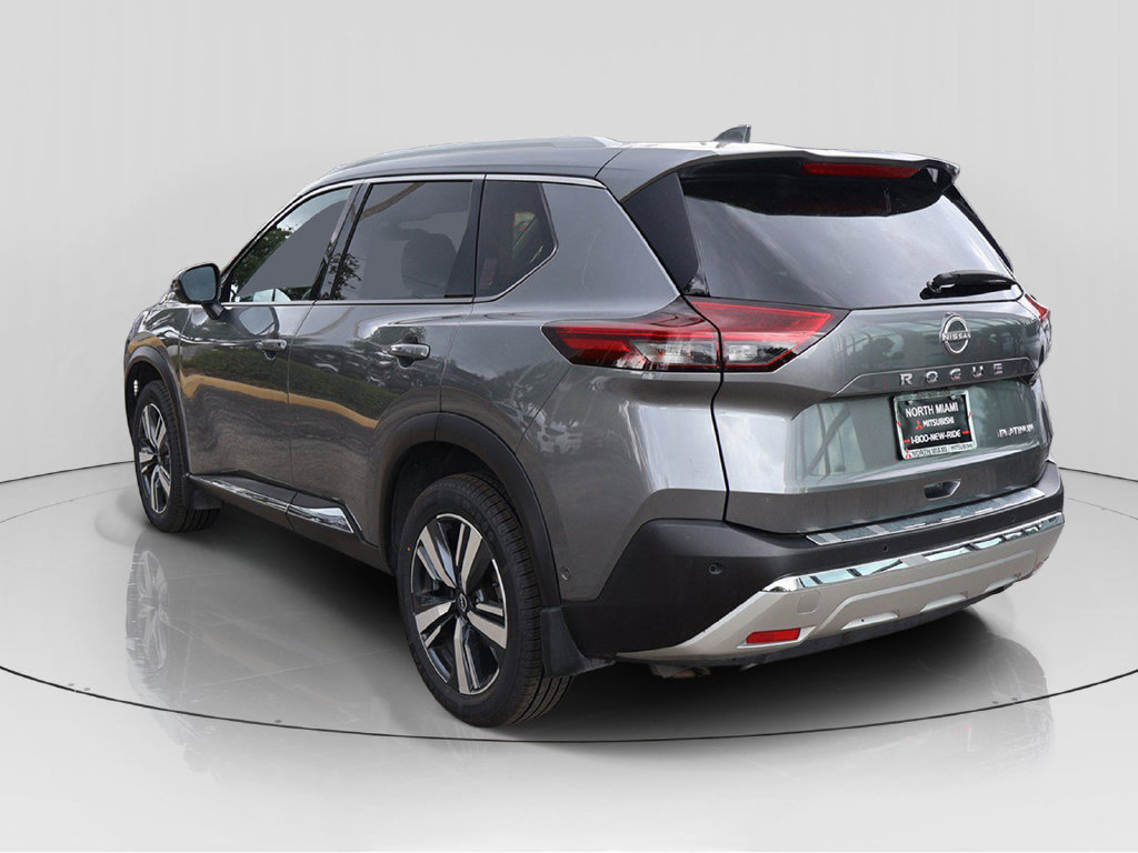 Used 2023 Nissan Rogue Platinum w/ Platinum Premium Package FWD image 5