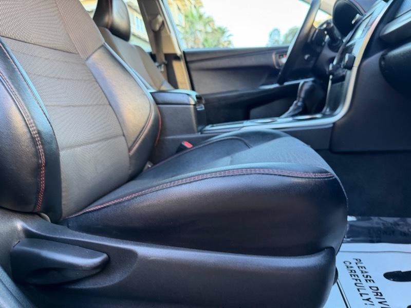 Used 2016 Toyota Camry SE FWD image 67