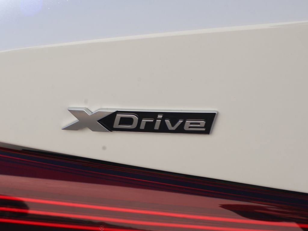 New 2026 BMW 440i xDrive Convertible w/ Premium Package image 25