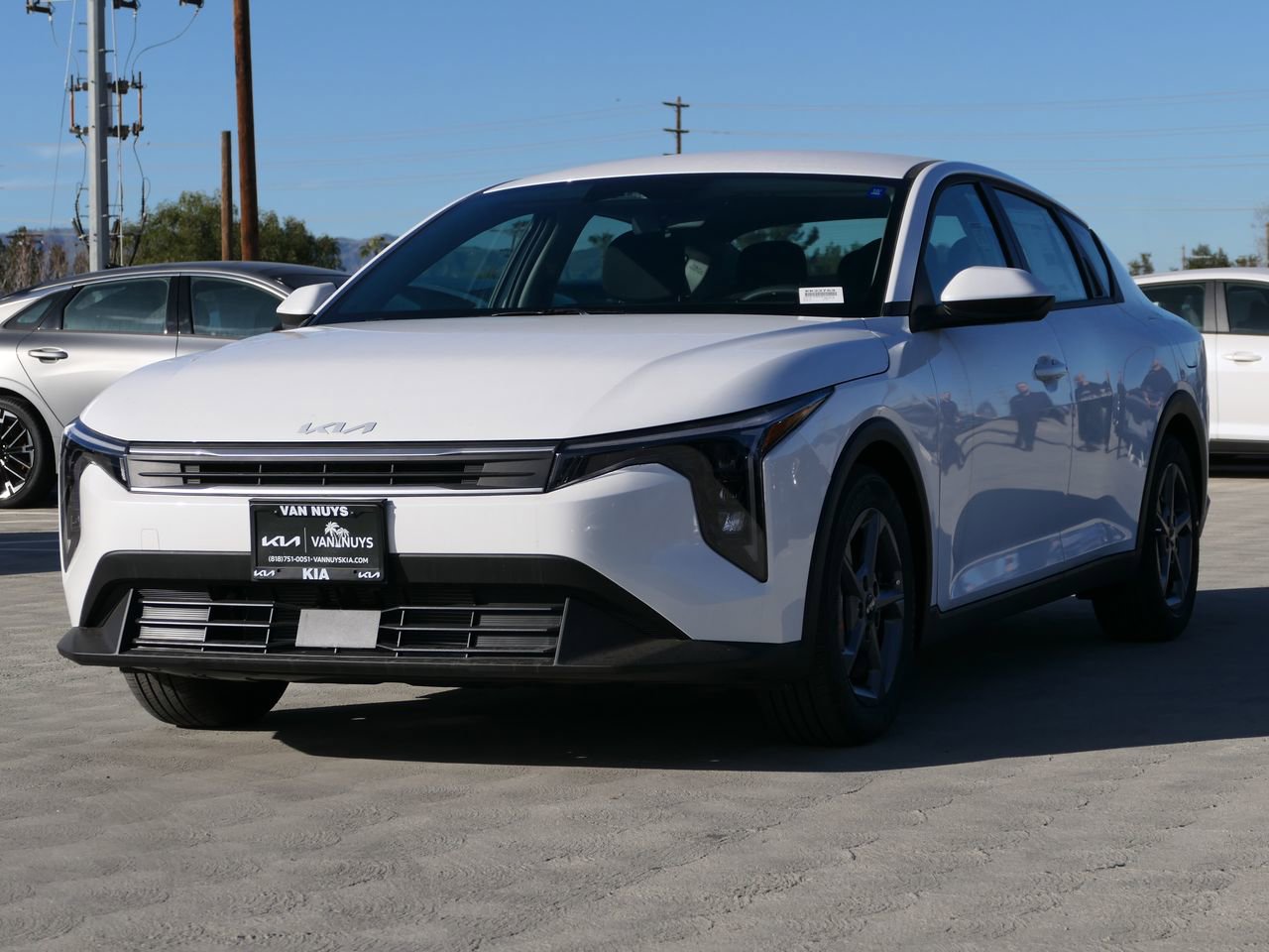 New 2025 Kia K4 LXS image 7