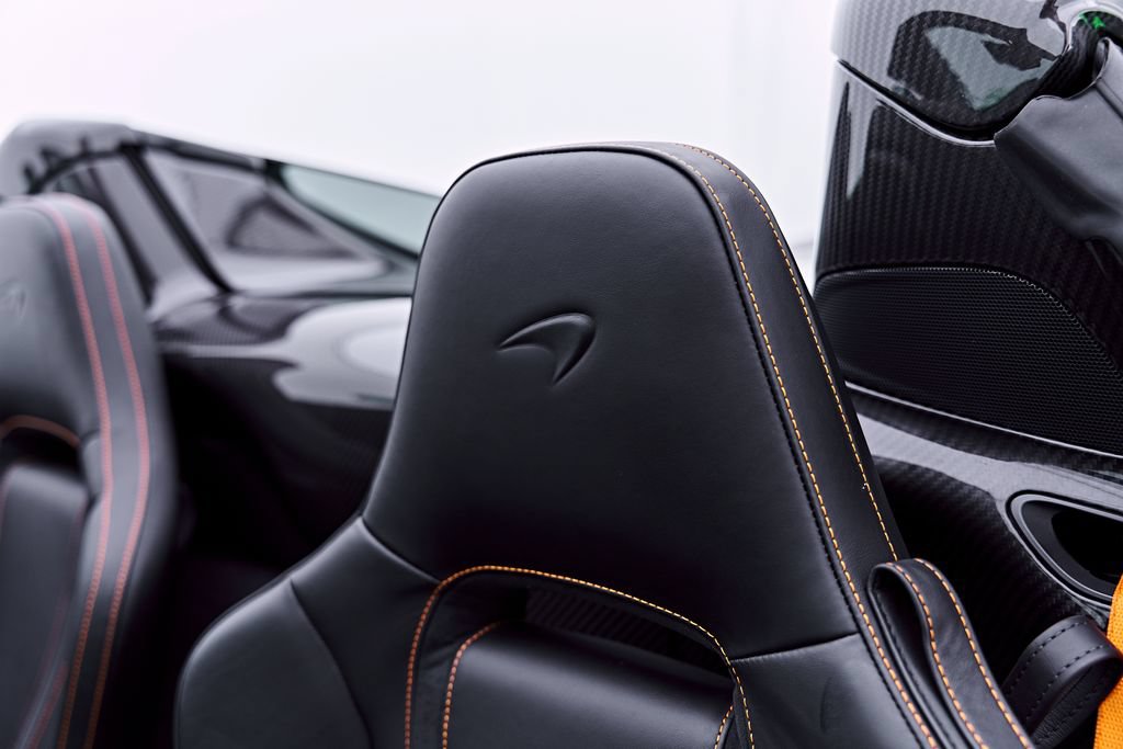 Used 2025 McLaren 750S Spider RWD image 69