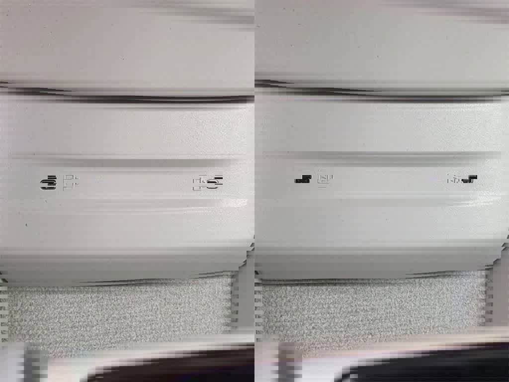 New 2025 Volvo EX90 Plus image 32