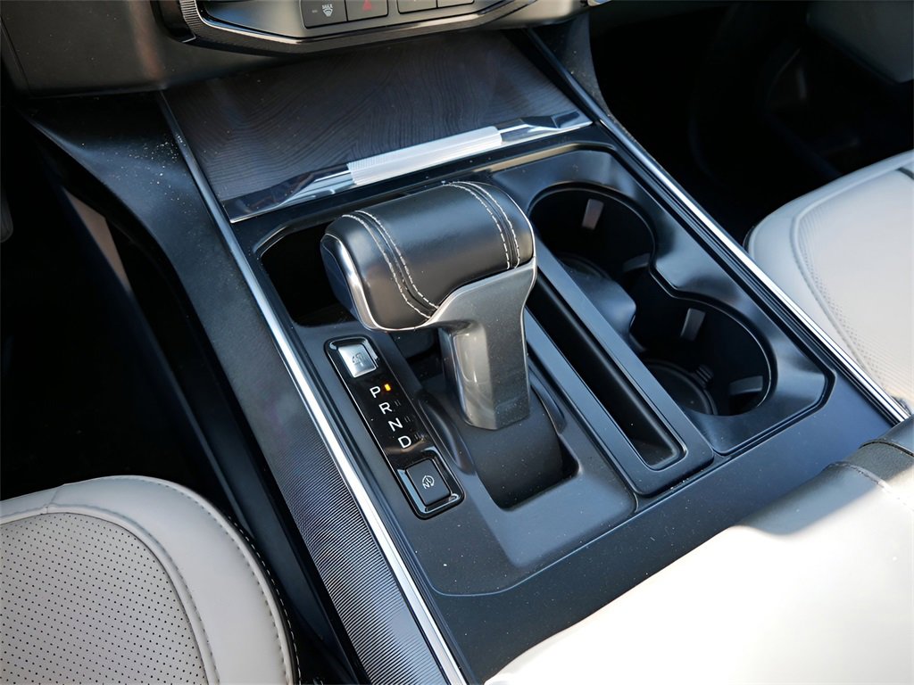 Used 2023 Ford F150 Lightning Platinum image 24