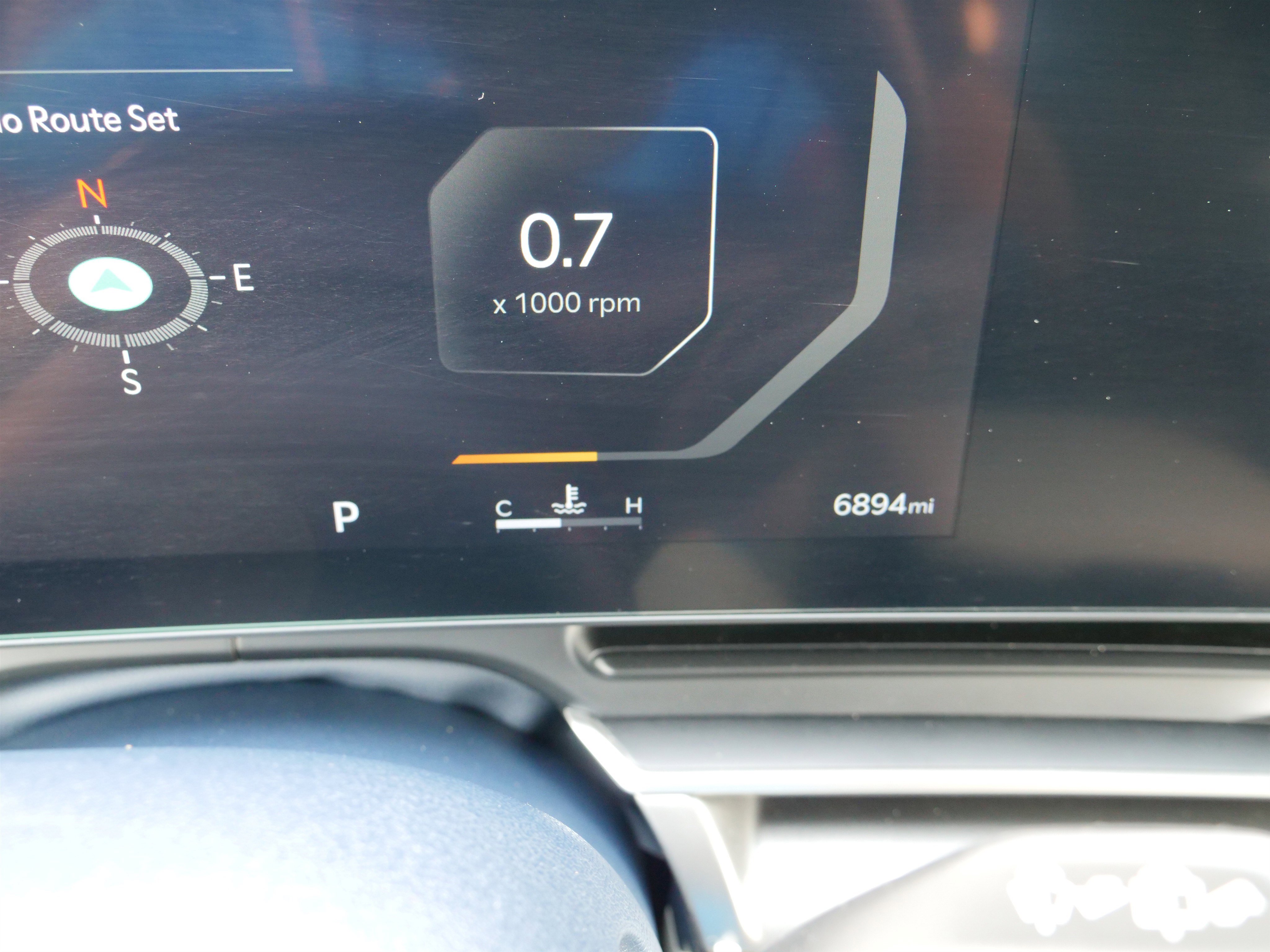 Certified 2025 Kia Carnival SX Prestige image 24