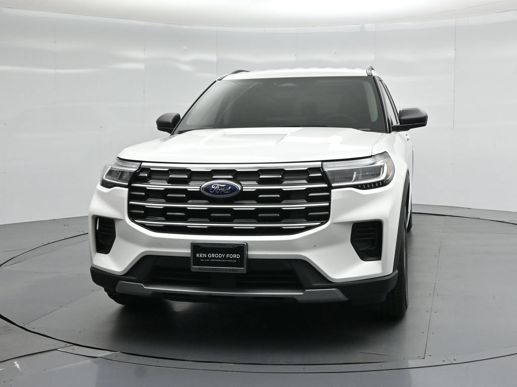 Certified 2025 Ford Explorer Active RWD image 55