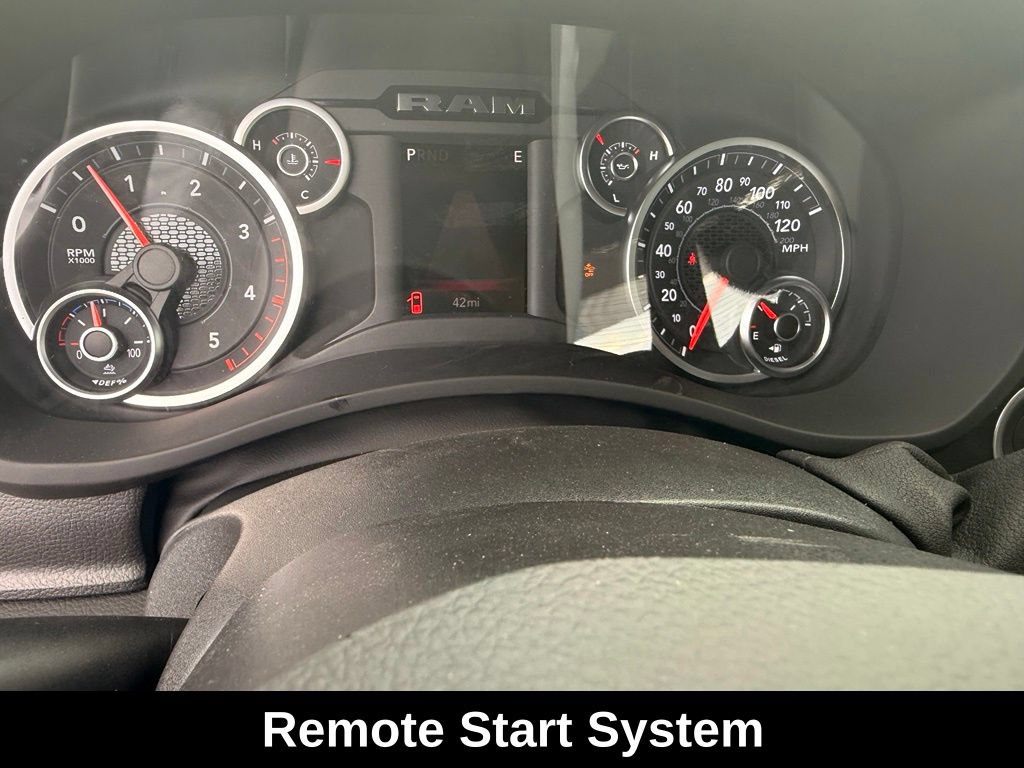 New 2026 RAM 3500 Big Horn AWD/4WD image 19