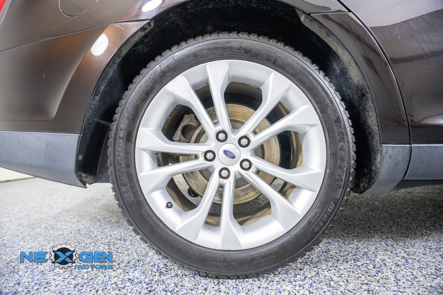 Used 2013 Ford Taurus SEL FWD image 45