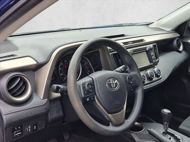 Used 2014 Toyota RAV4 LE FWD image 3