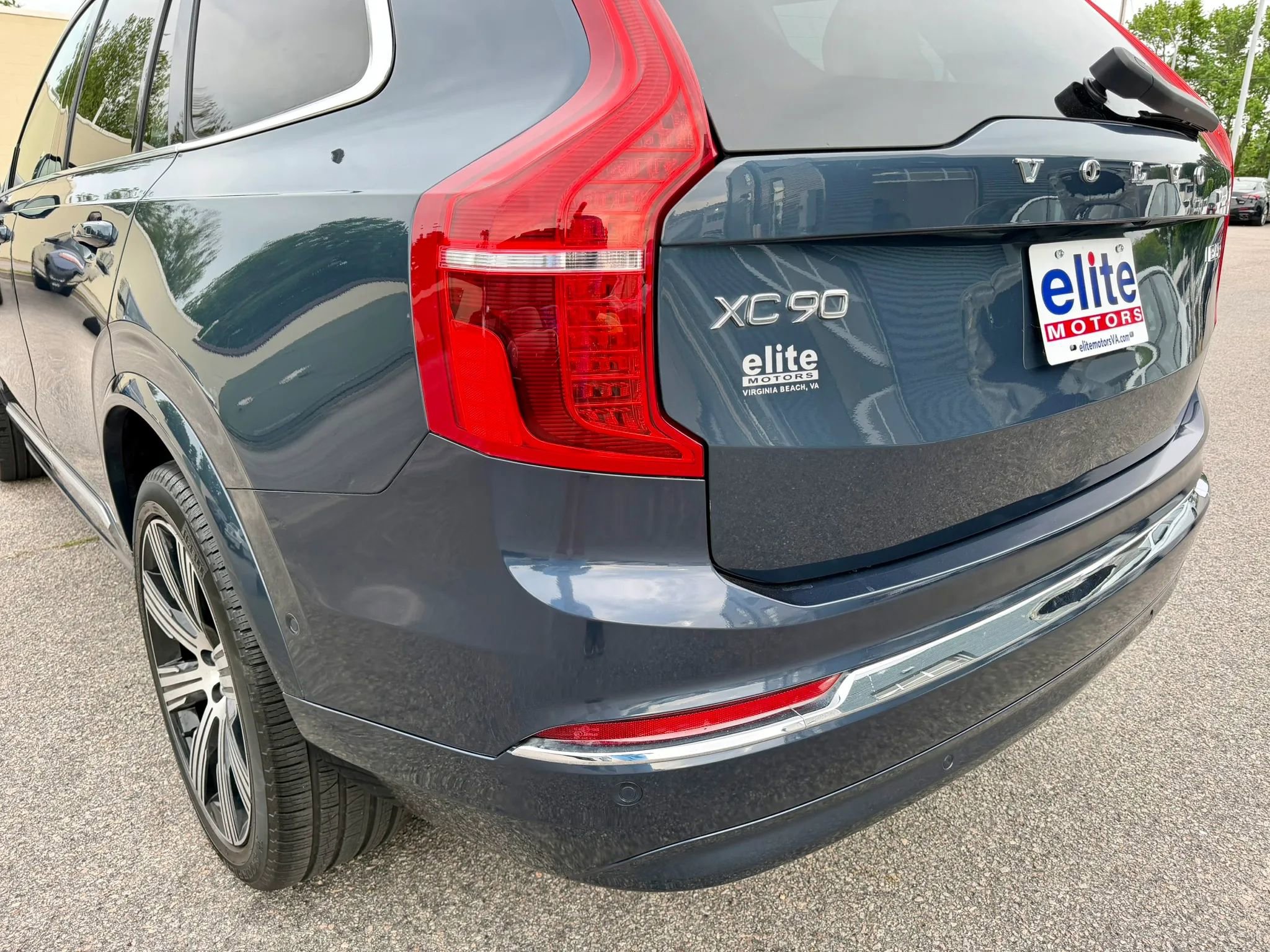 Used 2023 Volvo XC90 B6 Ultimate AWD/4WD image 12