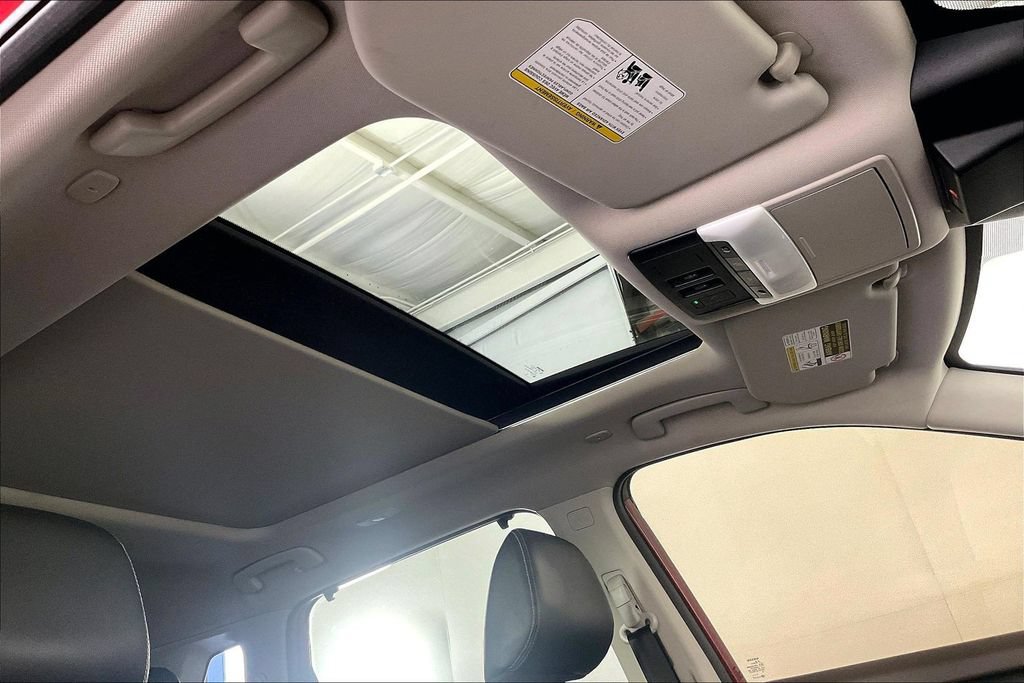 Used 2023 Nissan Rogue SL w/ SL Premium Package FWD image 19