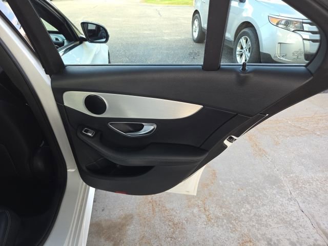 Used 2017 Mercedes-Benz C 300 4MATIC Sedan image 44