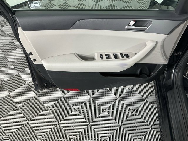 Used 2019 Hyundai Sonata SE image 8