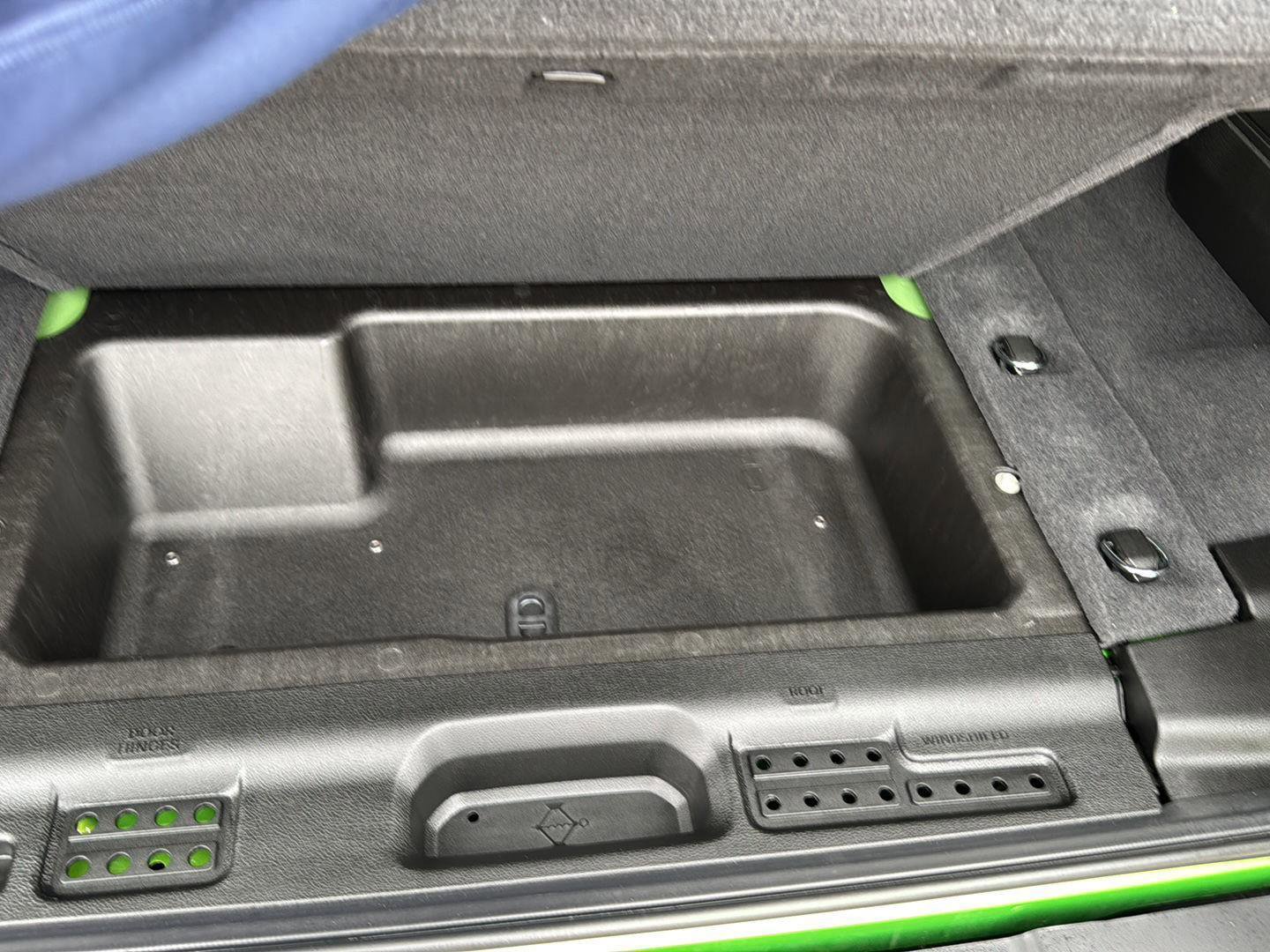 Used 2025 Jeep Wrangler Willys image 22