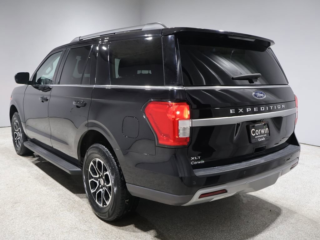 Used 2024 Ford Expedition XLT image 6