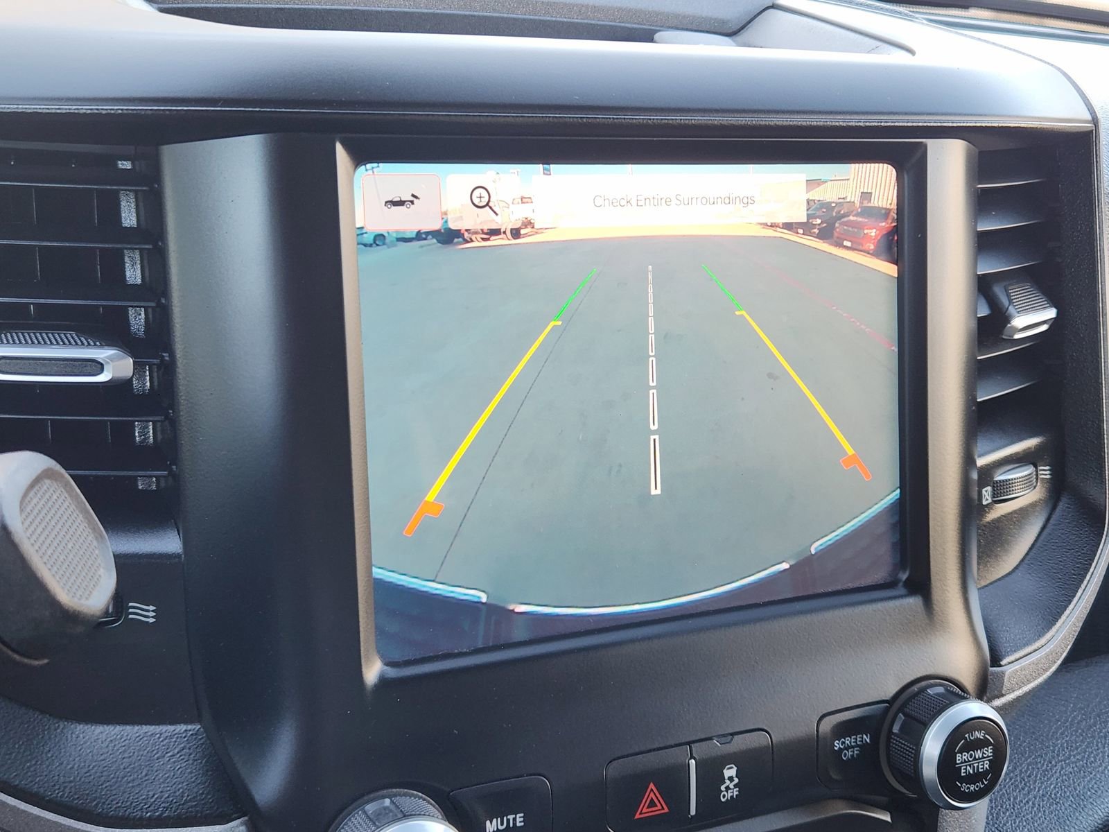 Used 2022 RAM 3500 Tradesman image 19