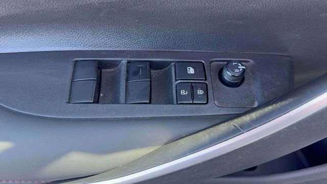 Used 2023 Toyota Corolla SE image 14